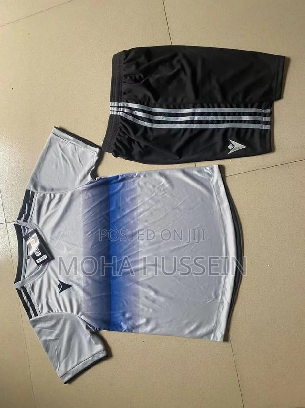 Original Soccer Uniforms Kits - main view