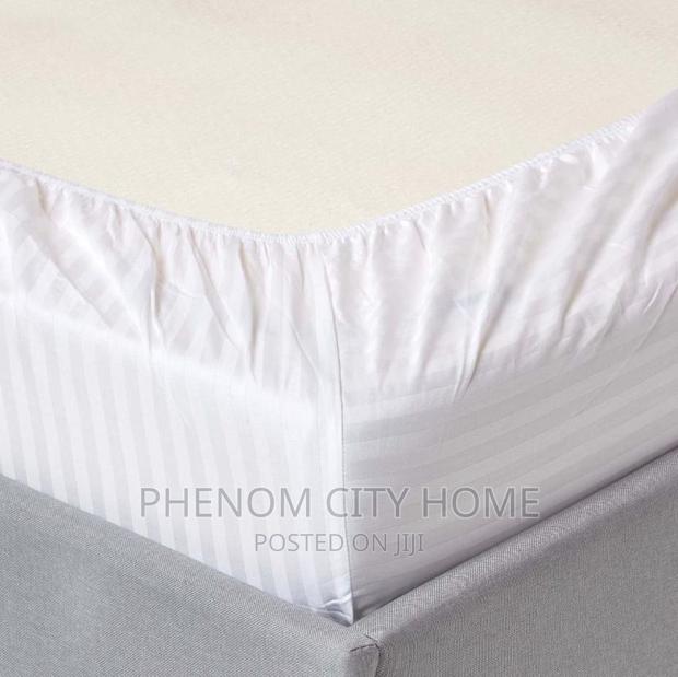 Fitted White Stripped Bedsheets - thumbnail 2