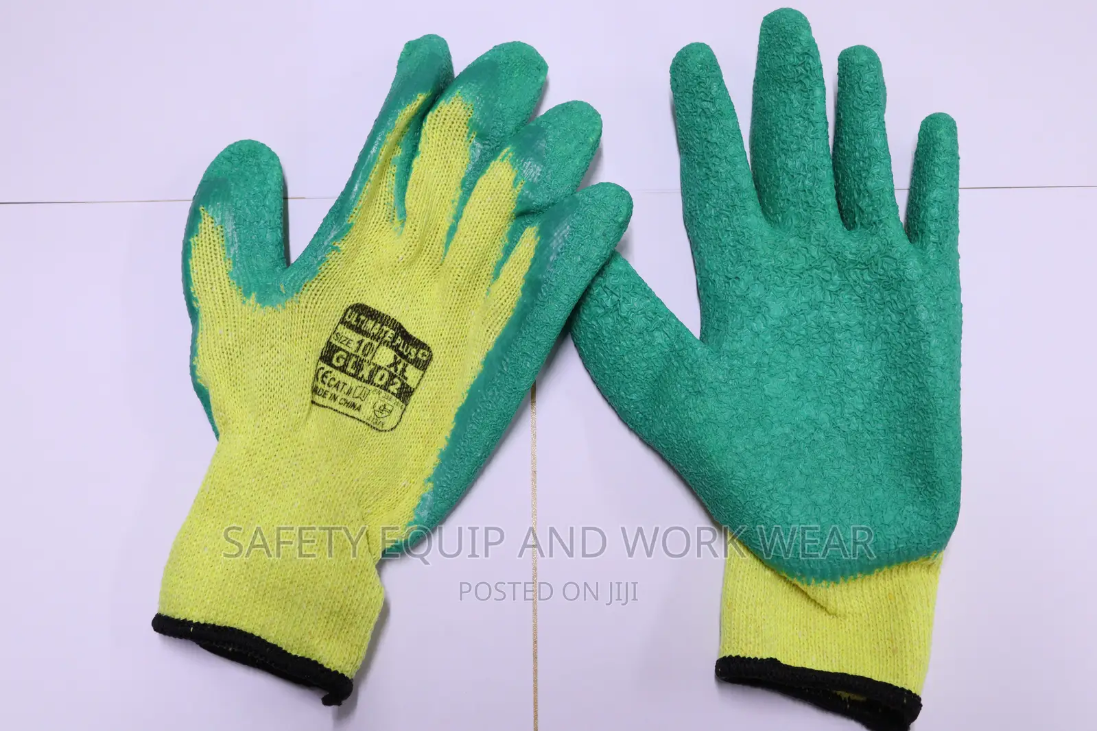 Ultimate PLUS Diamond Grip Gloves