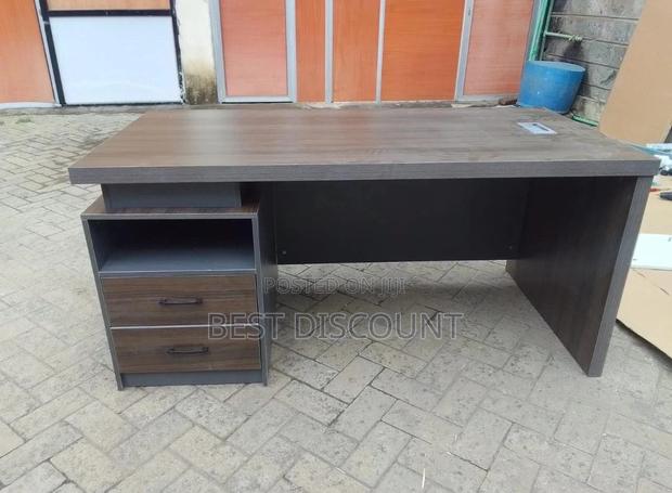 Office Table 1.4m - main view