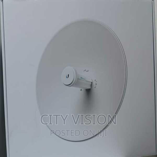 Pbe-5ac -500 Ubiquiti "Powerbeam 5ac Access Point (Ubiquiti - main view