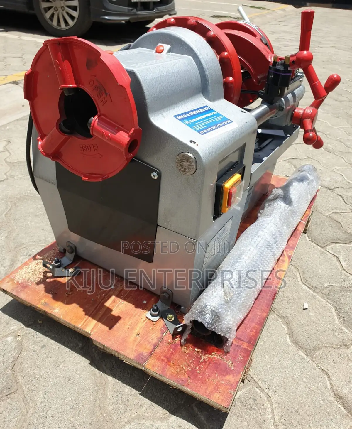 Pipe Theading Machine