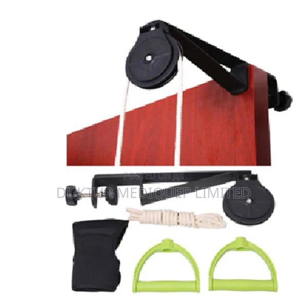 Pulley (Single-Pulley) Size: 31*4*7cm