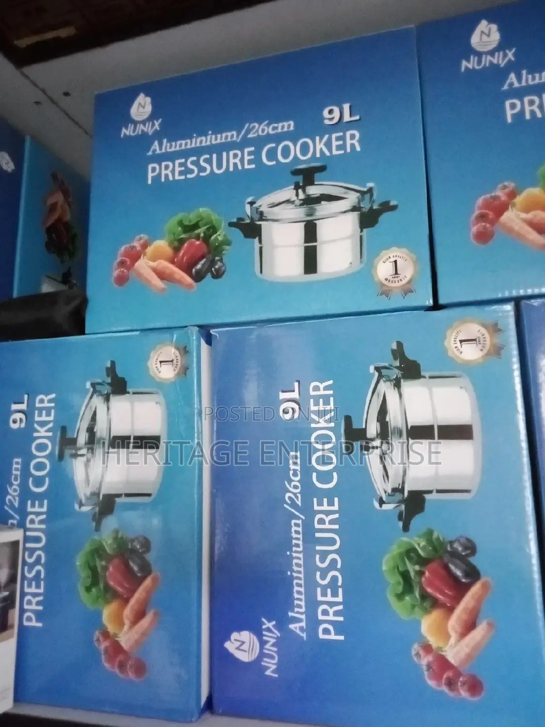 Pressure Cooker//9ltrs Nunix Aluminum Pressure Cooker