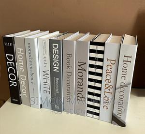 Decor Books - thumbnail 2
