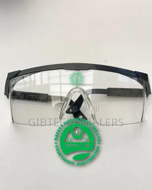 Safety Glasses. Vaultex Clear Anti-scratch Safety Glasses