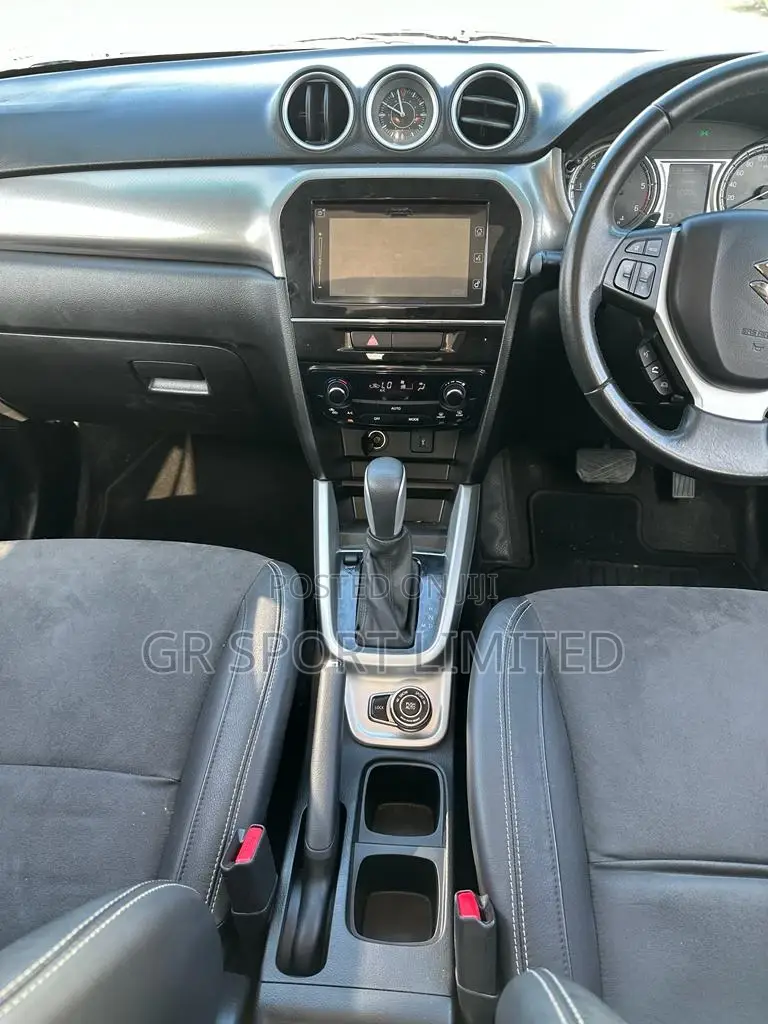 Suzuki Grand Vitara 2016 Beige