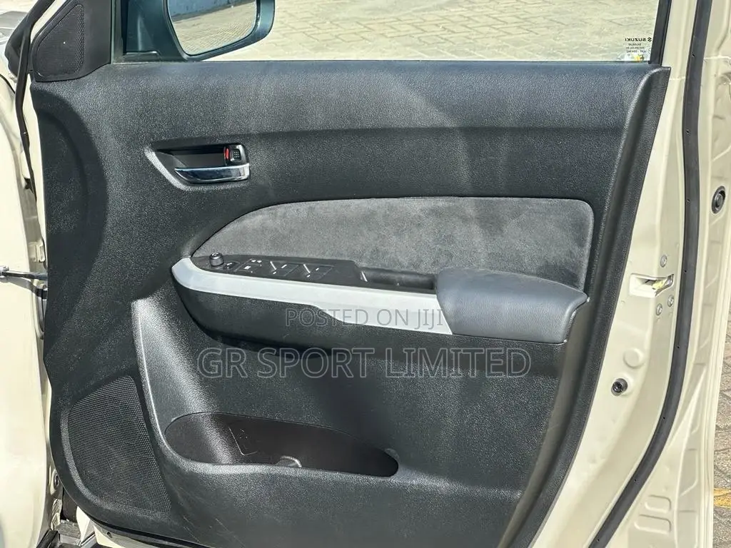 Suzuki Grand Vitara 2016 Beige