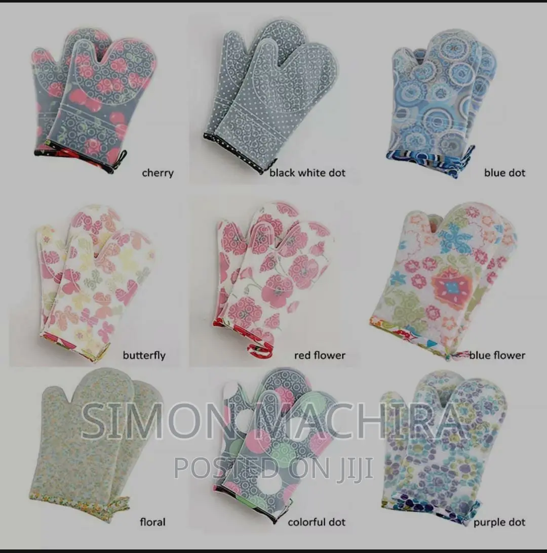 Insulated Oven Gloves