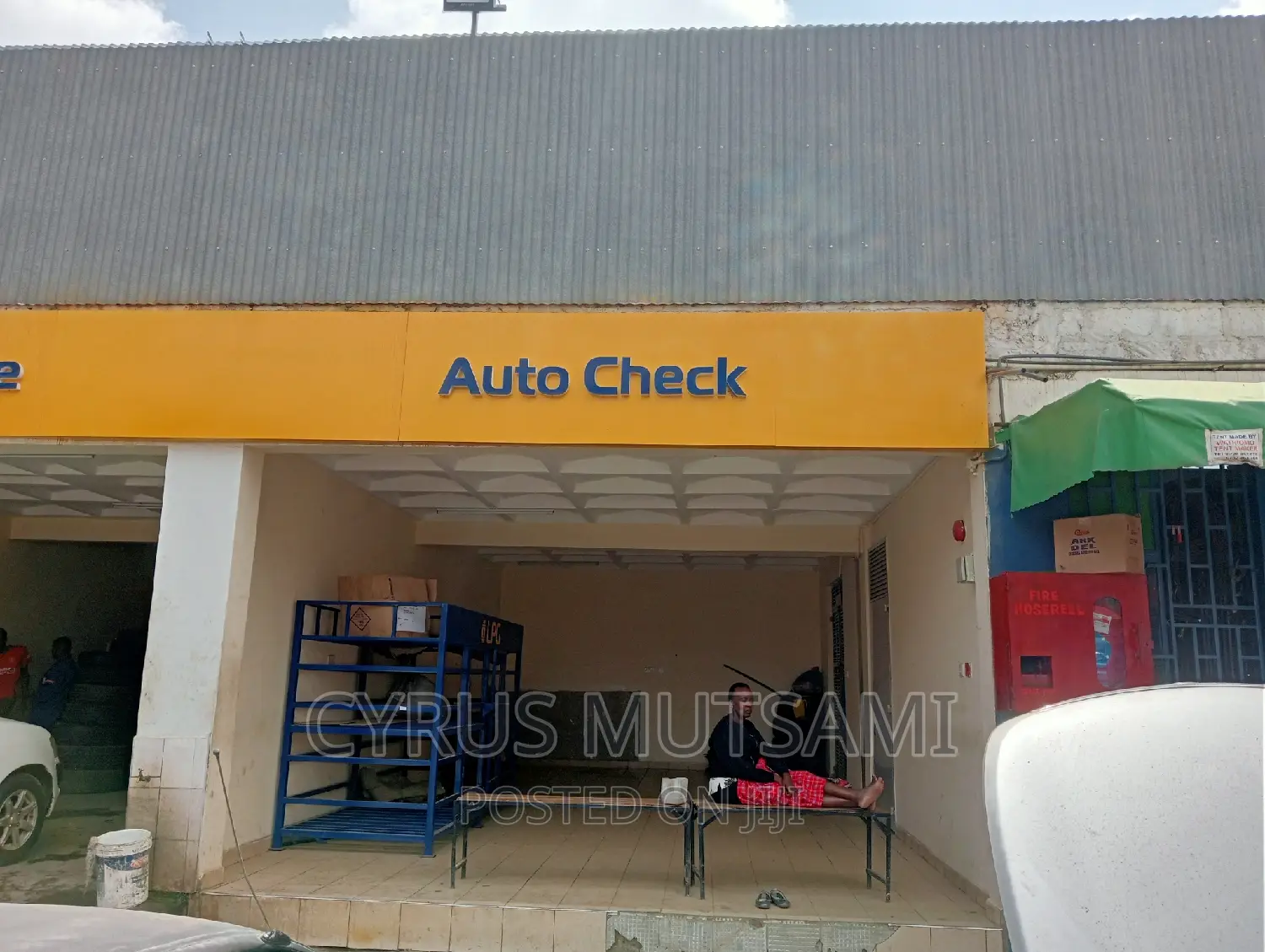 Auto Garage. Toyota's, Nissan's,Honda Mitsubishi