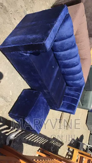 3seater With Puff