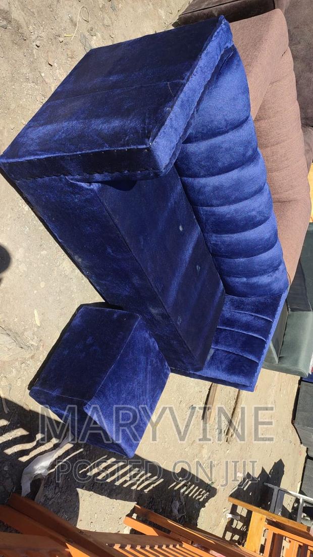 3seater With Puff - main view