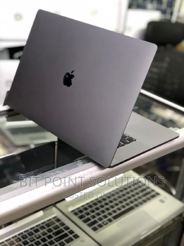 Laptop Apple MacBook Pro 2019 16GB Intel Core I9 SSD 1T - thumbnail 3