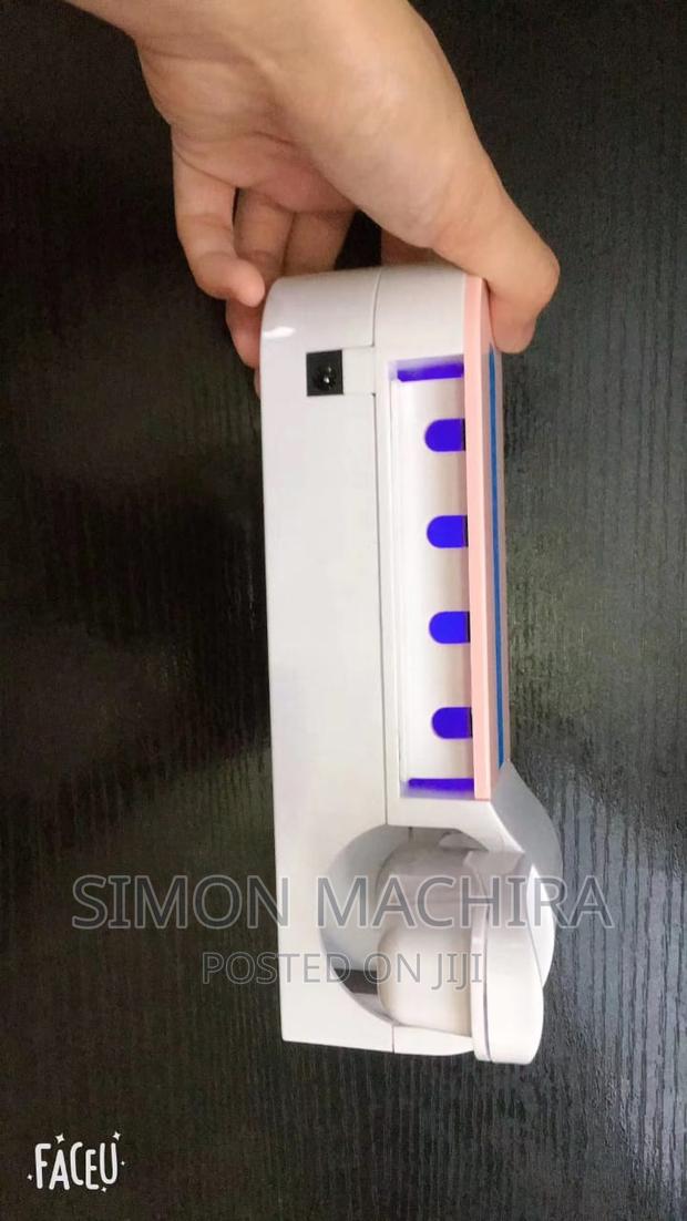 Tooth Brush Holder N Sterilizer - thumbnail 3