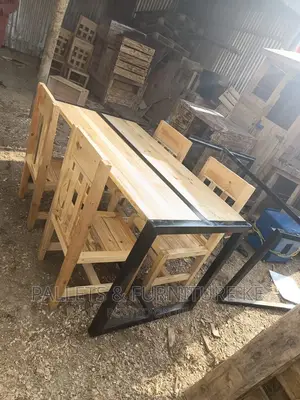 Rustic Dining Set(Metallic Frame Table)