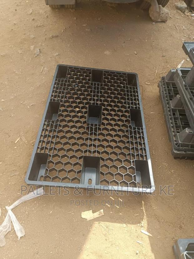 Heavy Duty Small Sized Plastic Pallet - main view