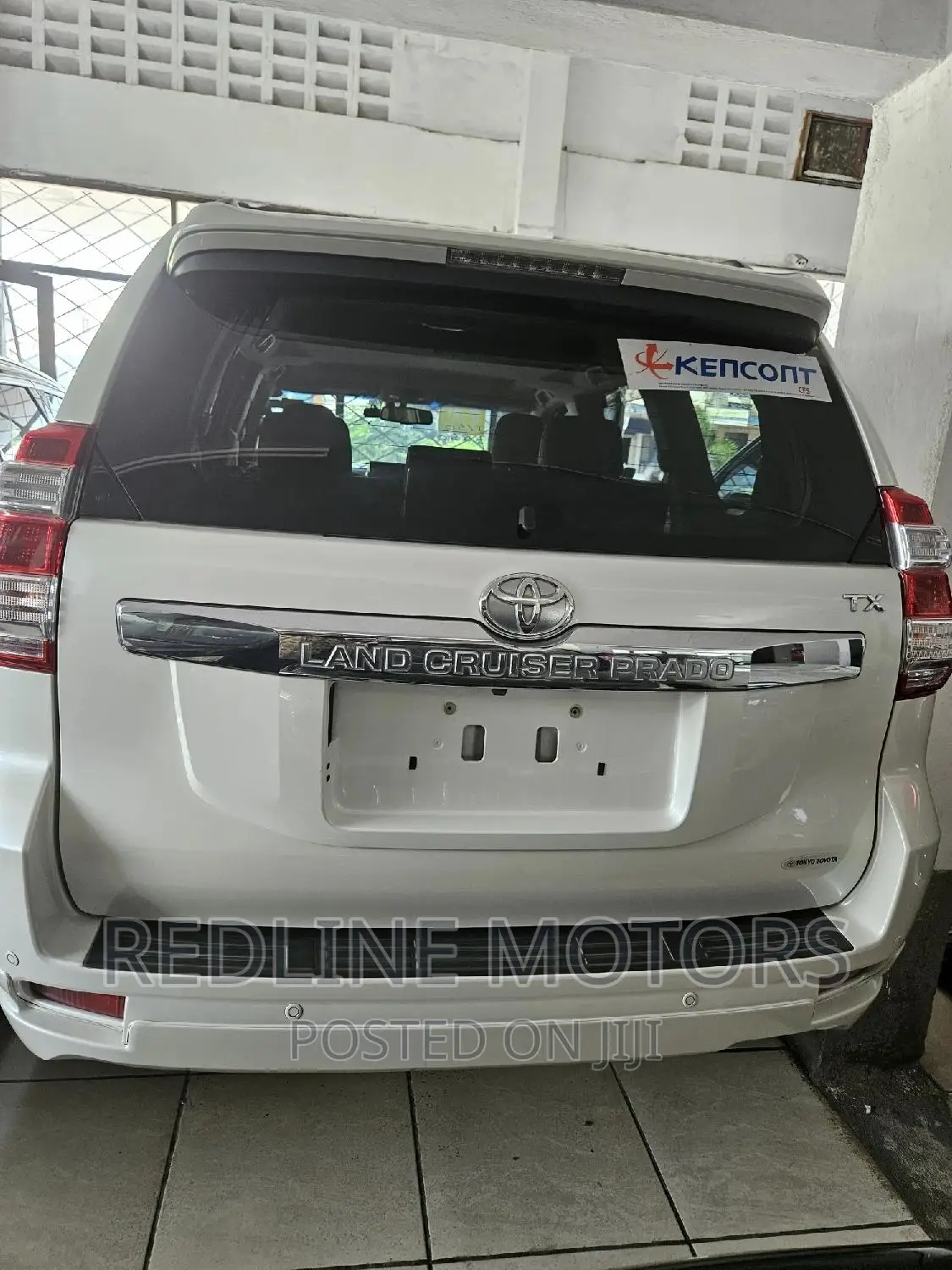 Toyota Land Cruiser Prado 2.8 2017 White