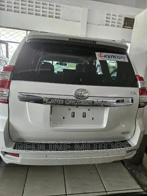 Toyota Land Cruiser Prado 2.8 2017 White