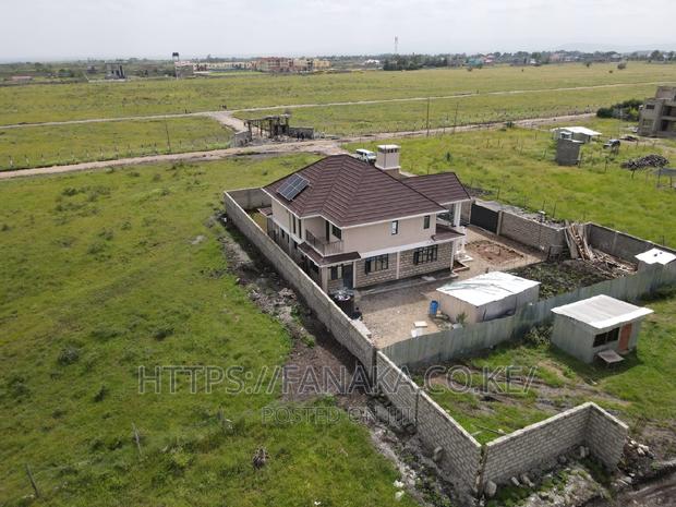 Katani Plots in a Gated Community at 3.2M WM^