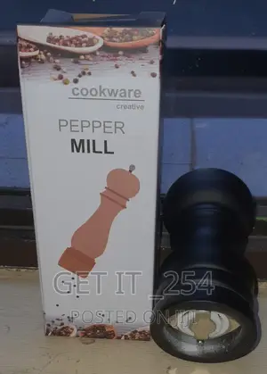 Pepper Mill Grinder Material Body Strong Hard Wood, Grind