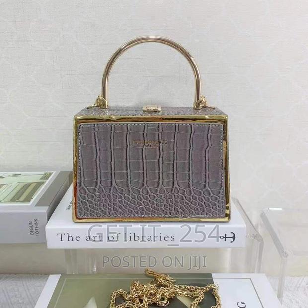 Ladies Classy Handbags - thumbnail 2