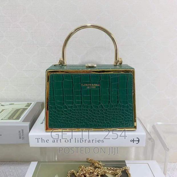 Ladies Classy Handbags - thumbnail 7