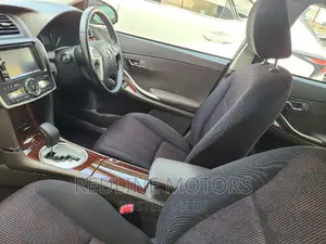 Toyota Premio 1.8 AWD 2016 Black