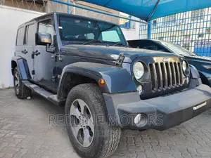 Jeep Wrangler Sahara 4x4 2016 Blue