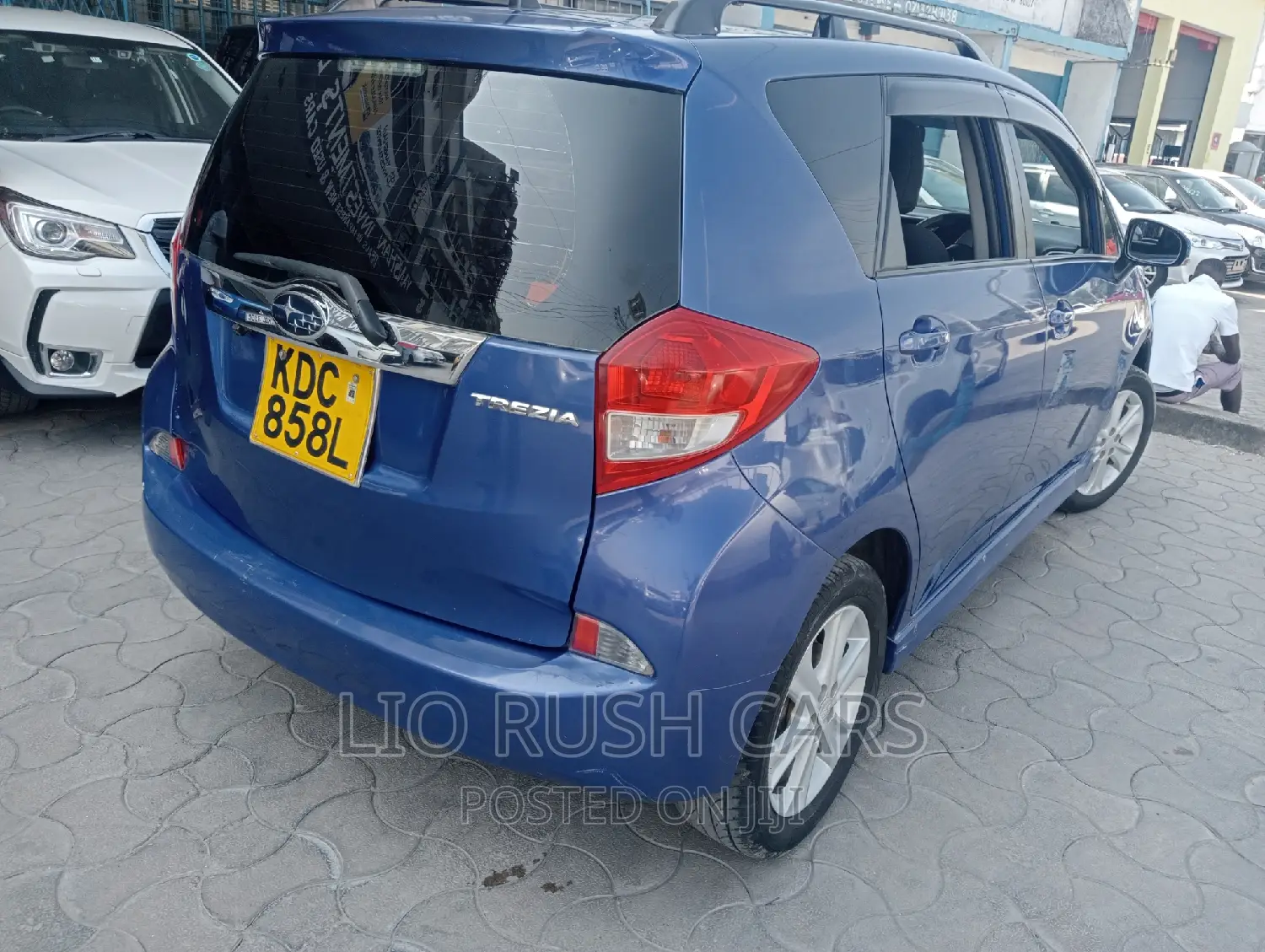 Subaru Trezia 2014 Blue