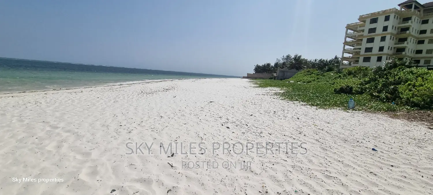 Nyali, 5 Acre Sandy Beach Plot on Sale