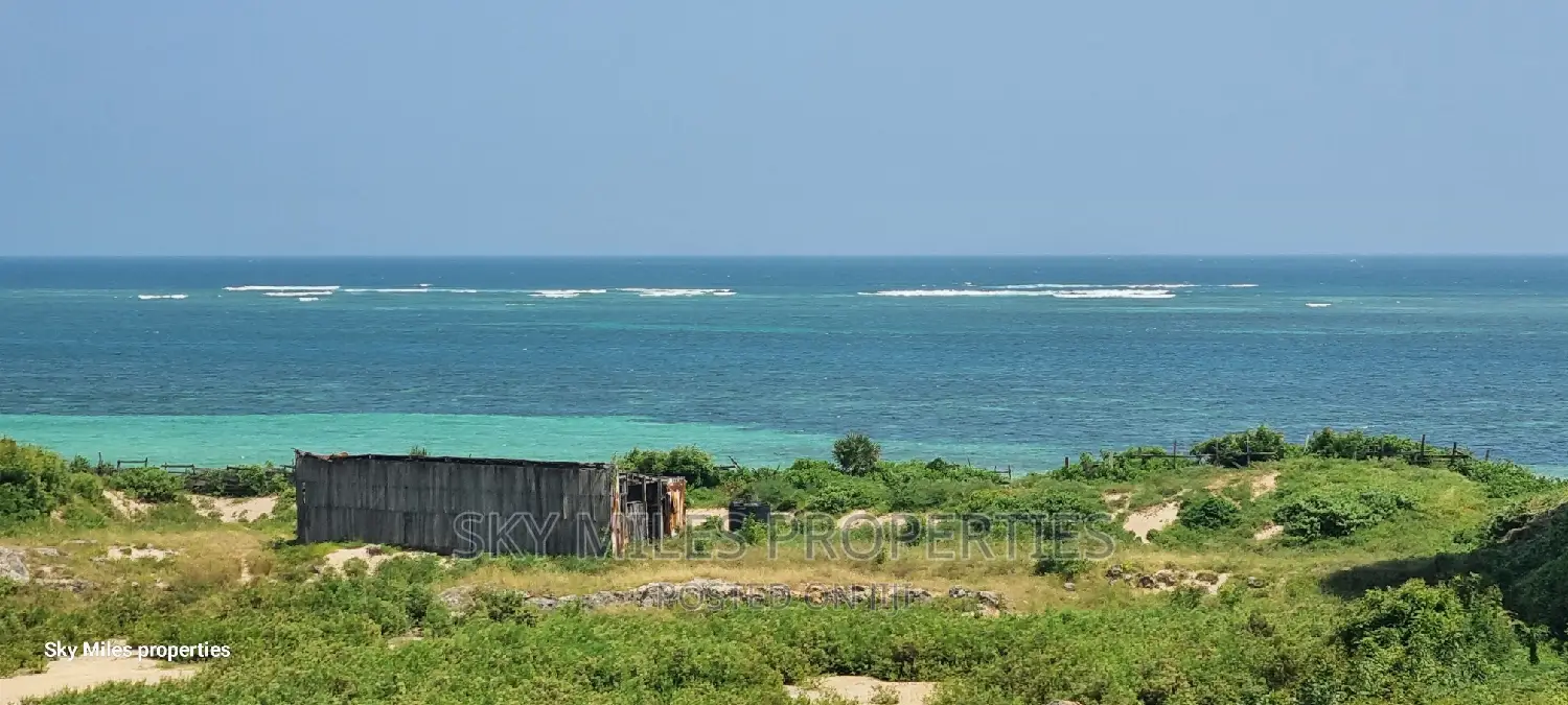 Nyali, 5 Acre Sandy Beach Plot on Sale