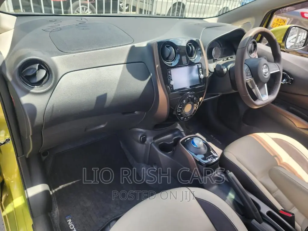 Nissan Note 2017 Black