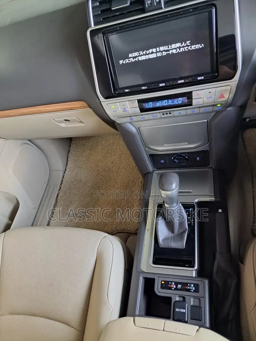 Toyota Land Cruiser Prado 2.7 2018 Black