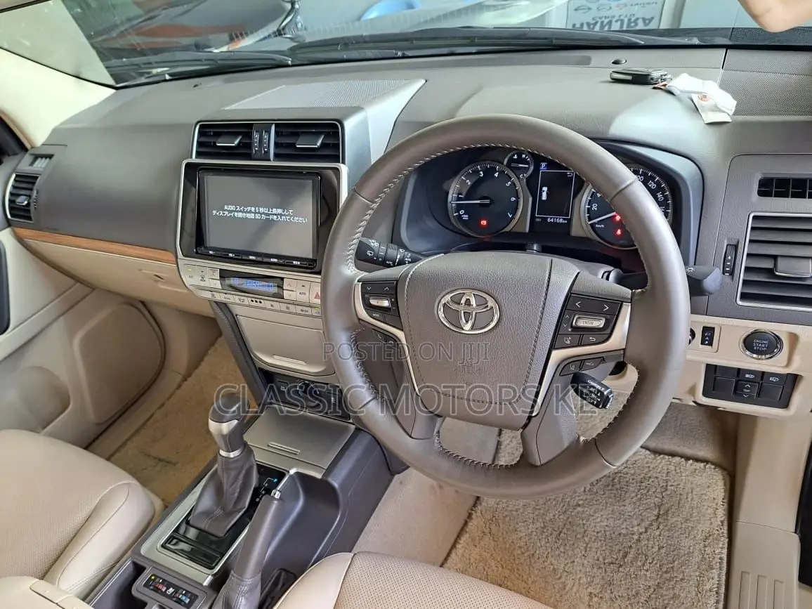 Toyota Land Cruiser Prado 2.7 2018 Black