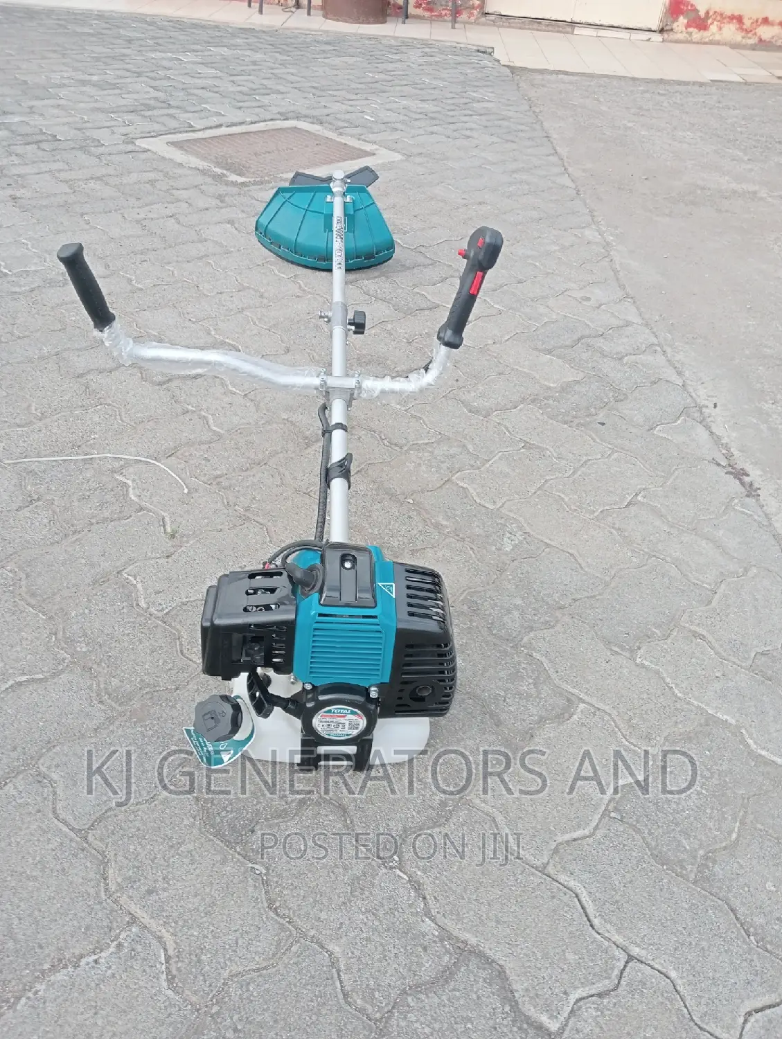 Brush Cutter/Grass Trimmer (Total)