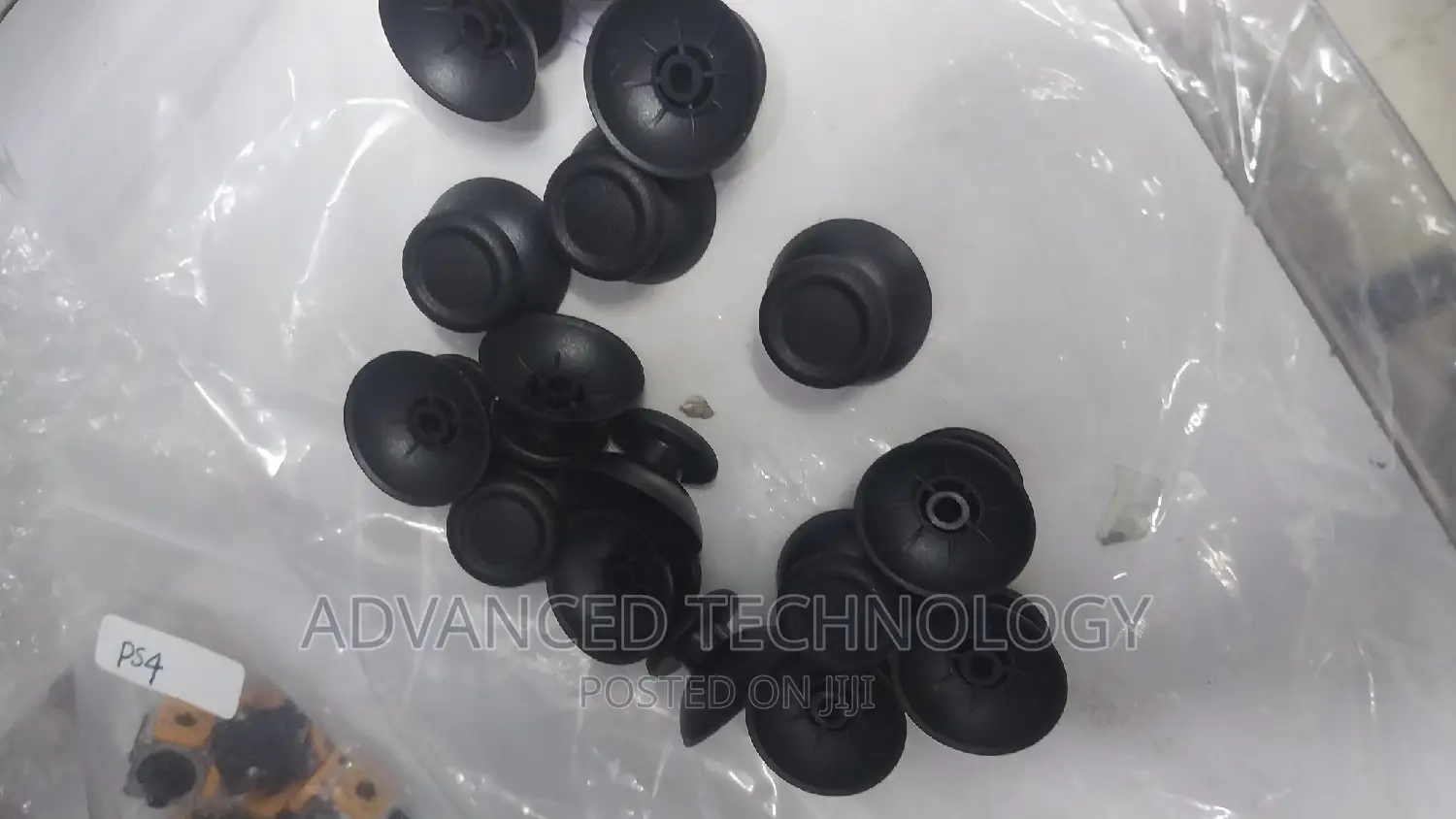Ps4 Pad Analog Plastic Top/Cap