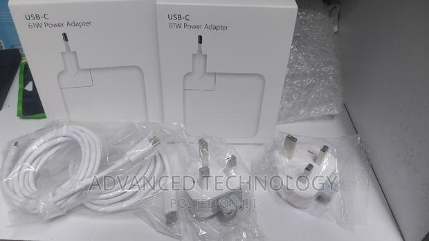 USB-C 61W Power Adapter Macbook Charger - thumbnail 5