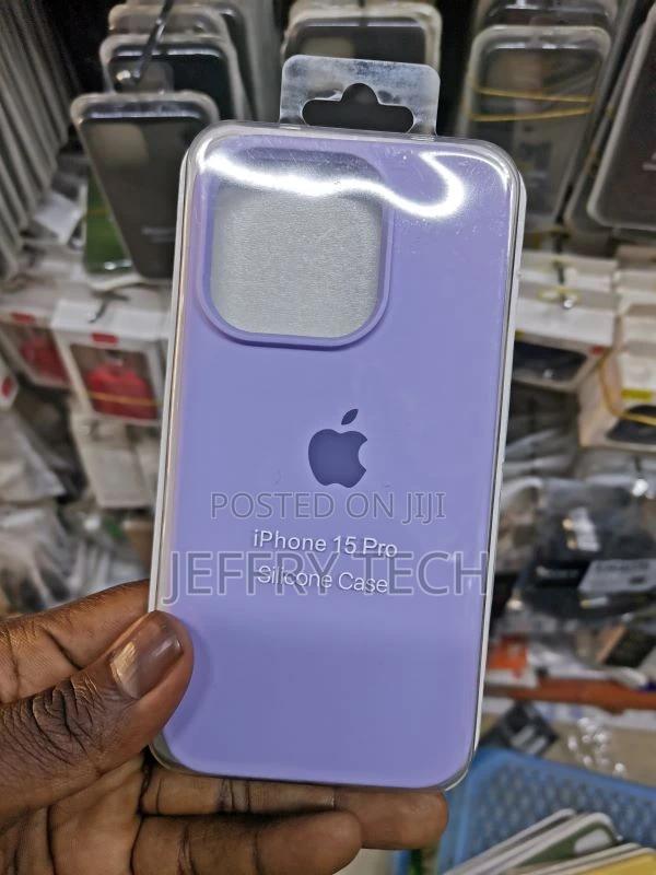 Silicone Case for iPhone 15 Pro – Sleek Protection | Light P - main view