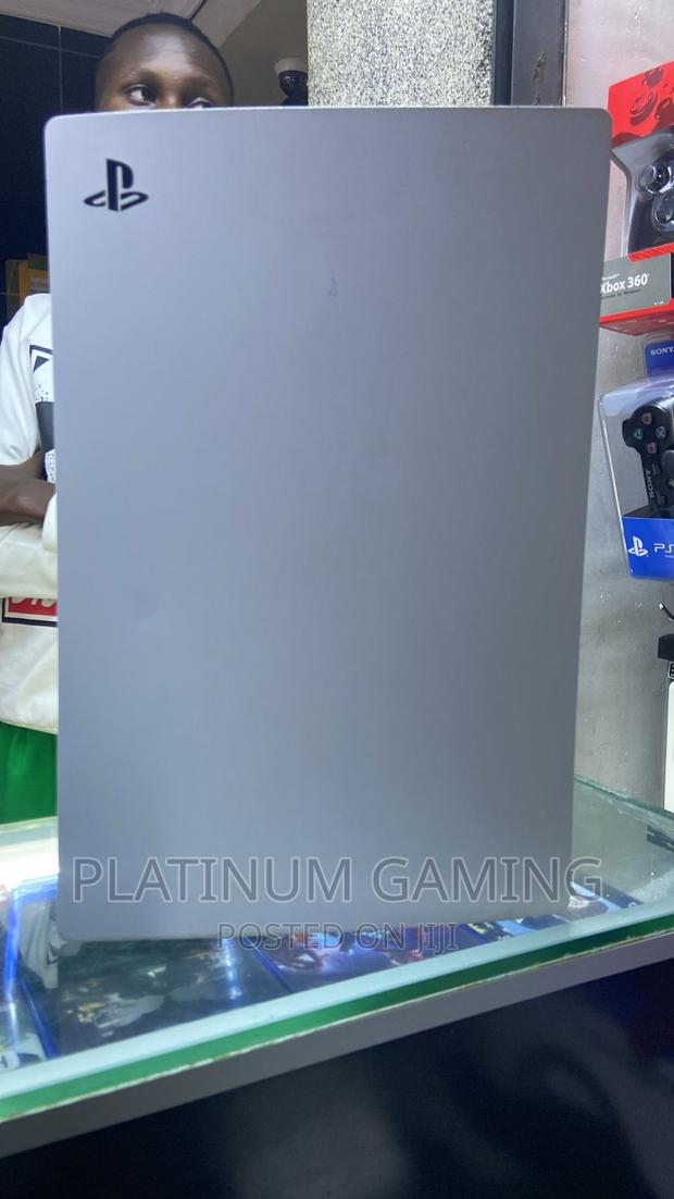 Ps5 Ex-Uk (825ssd) - main view