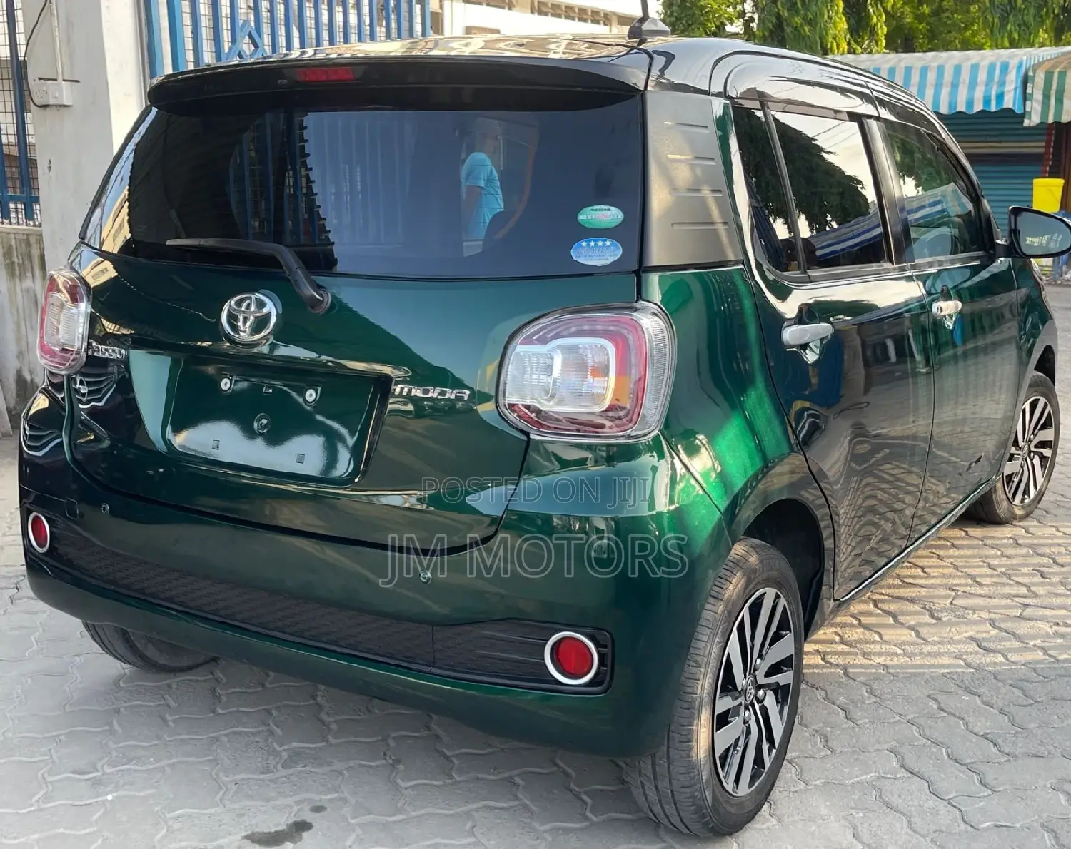 Toyota Passo 2016 Green