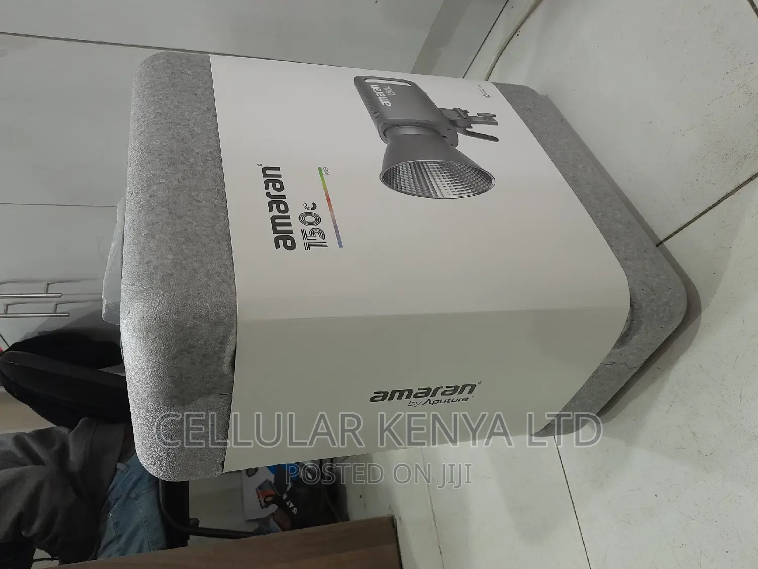 Amaran 150c RGB LED Monolight