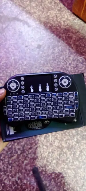 Backlit Mini Keyboard.(Wireless)