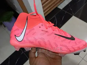 Phantom Luna Orange-Red Version Football Cleats
