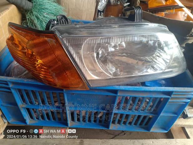Nissan Ad Headlight With Corner Light