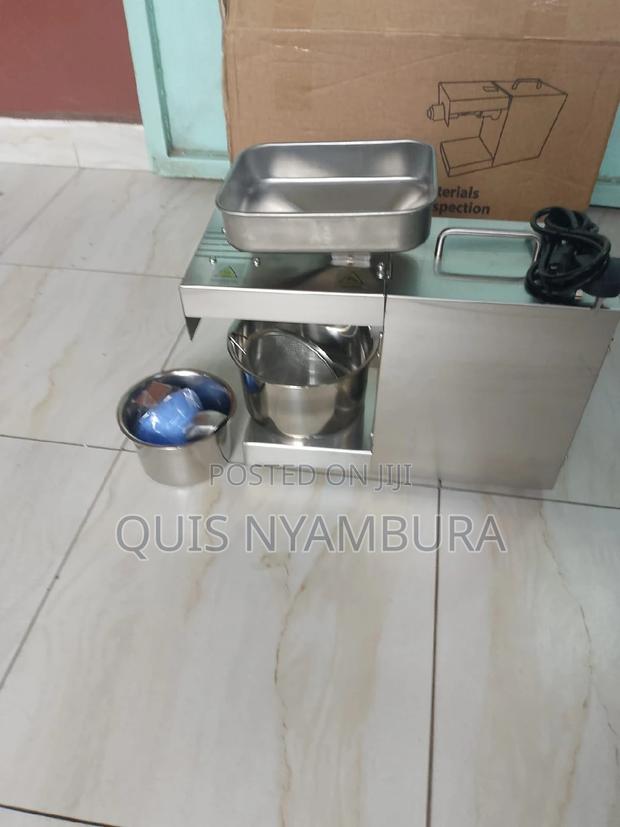 Oil Press Machine/ Electric Oil Extractor Machine - thumbnail 5