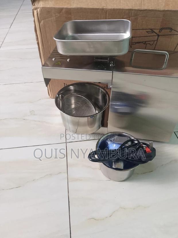 Oil Pressing Machine/Oil Press - thumbnail 4