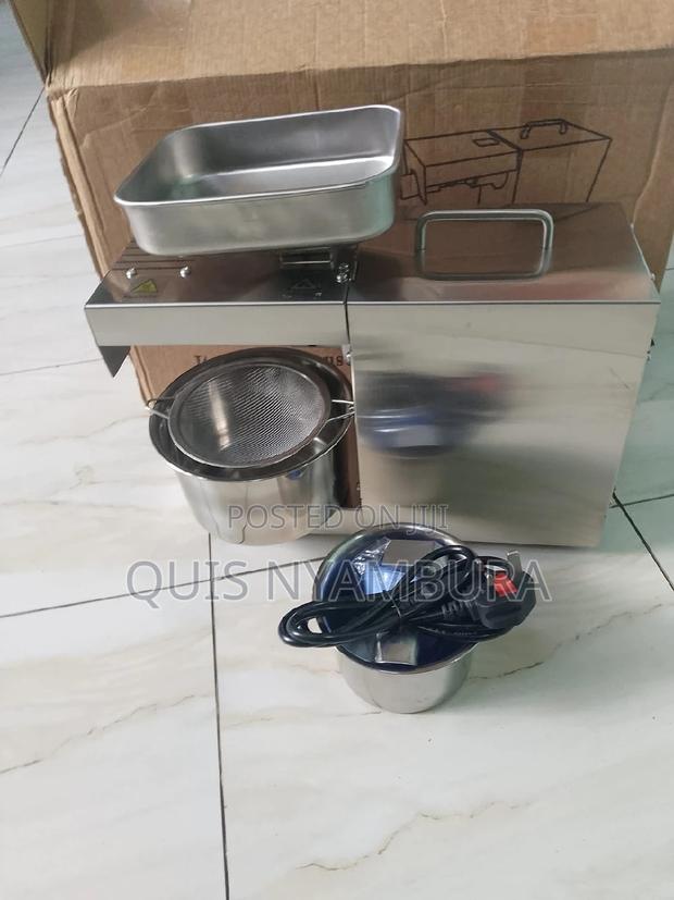 Oil Pressing Machine. - thumbnail 5