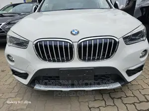 BMW X1 xDrive28i AWD 2016 Off white