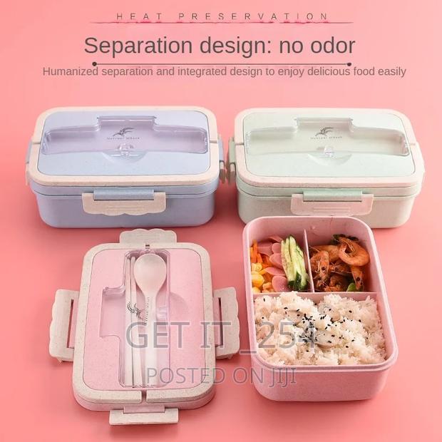 Bento Lunch Box With 3 Compartments And Soup Containers