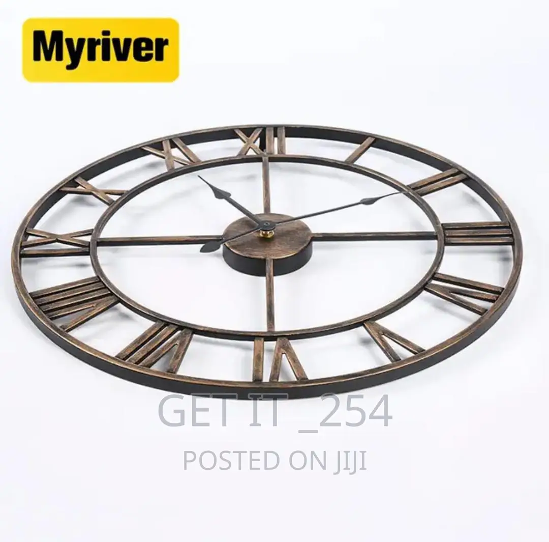 Antique Wall Clock*
-material -